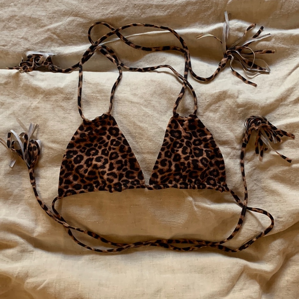 Acacia swim cheetah triangle top